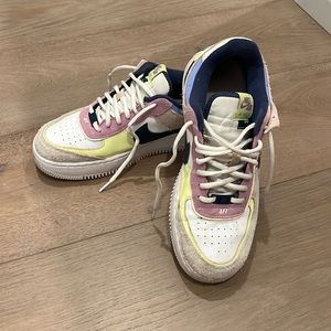 Women’s size 10.5 Air Force ones.